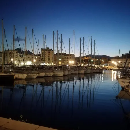 Themis Al Mare - Loft Vista Sulla Cala Appartamento *