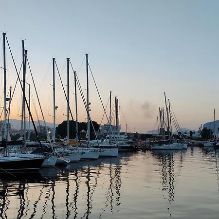 Themis Al Mare - Loft Vista Sulla Cala Appartamento *