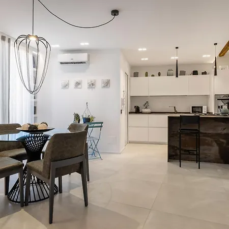Themis Al Mare - Loft Vista Sulla Cala Palermo